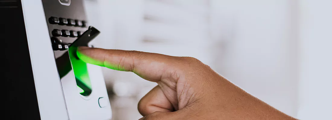 Smart Gate Locks with Remote Access Features in Pace, FL